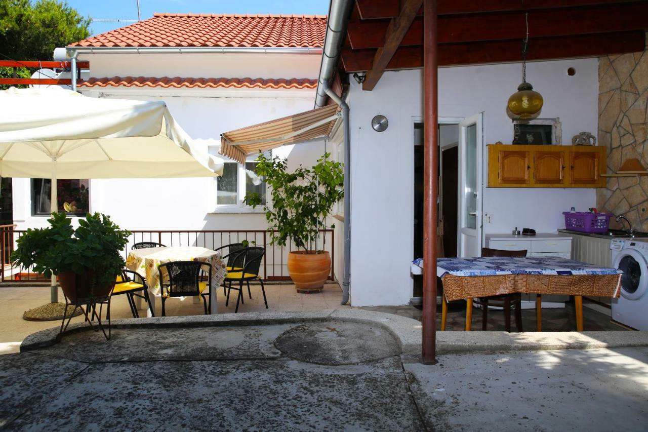 Seaside Apartment Tisno Exterior foto